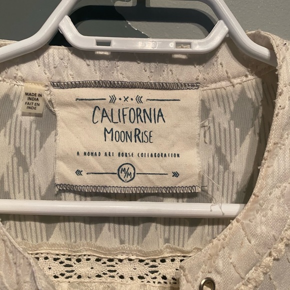 Boho Top - Picture 2 of 2